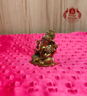 Premium Brass Ganesh with Trishul and Parshu 2 Inch