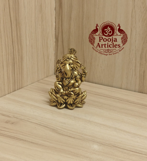 Brass Turban Ganesha Statue 1.9 Inch