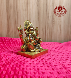 Brass Ganesha Idol with Prabha Halo 5.1 Inch