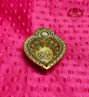 Brass Leaf Shaped Diya 3.8 Inch 