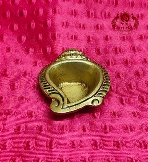 Brass Shankh Diya 3.2 Inch 