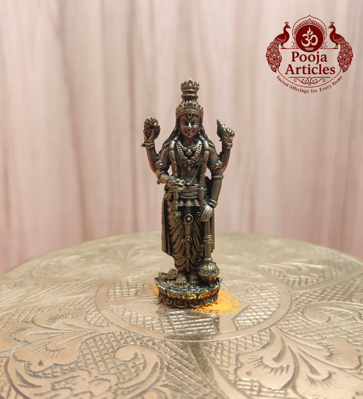 Premium Brass Guruvayoorappan Statue 2.4 Inch - front view