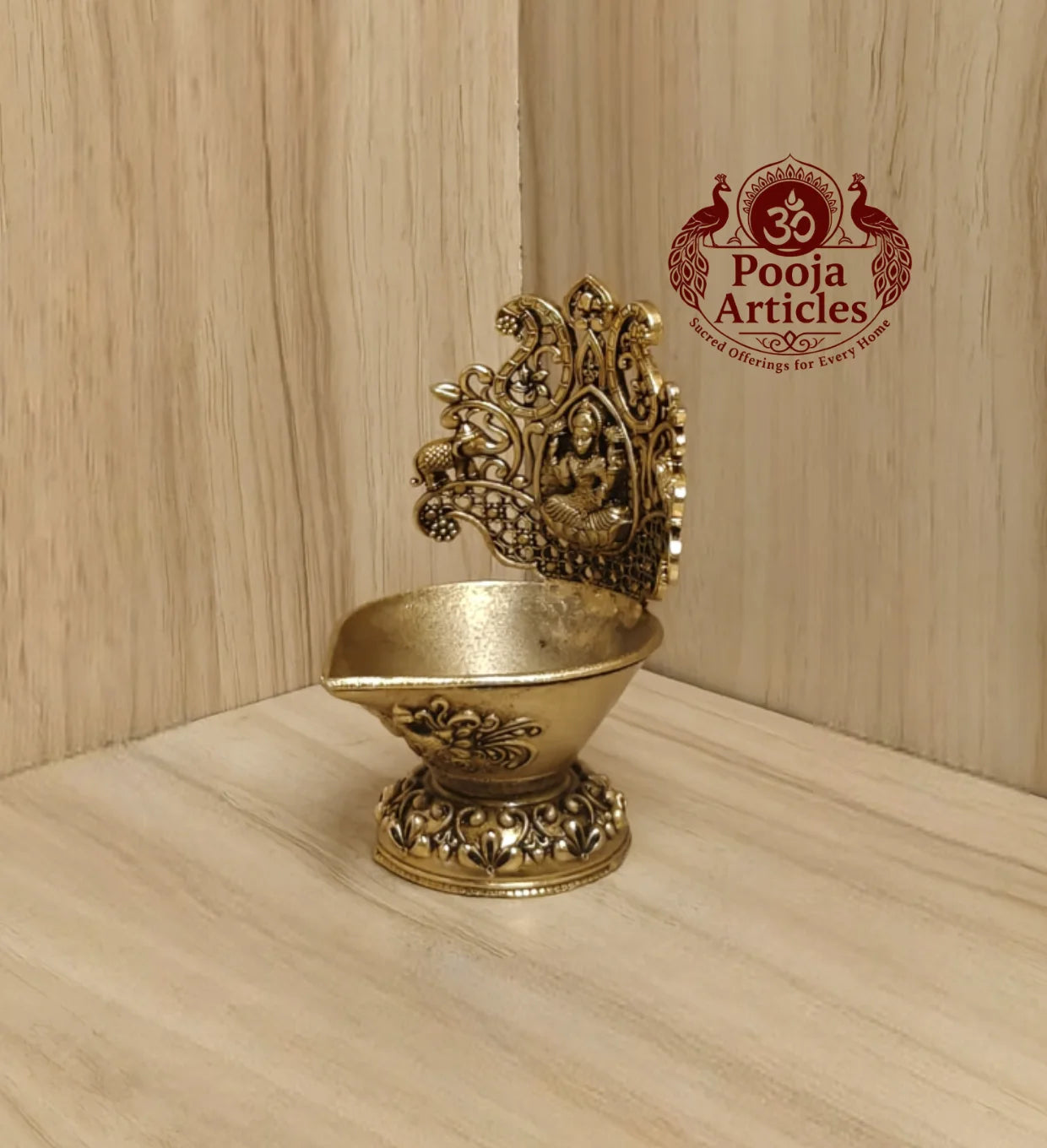 Premium Brass Gaja Lakshmi Vilakku 4 Inch