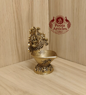 Premium Brass Gaja Lakshmi Vilakku 4 Inch