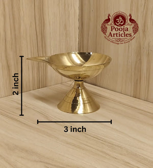Brass Paan Deep – Handcrafted Traditional Oil Lamp for Pooja, Aarti & Diwali