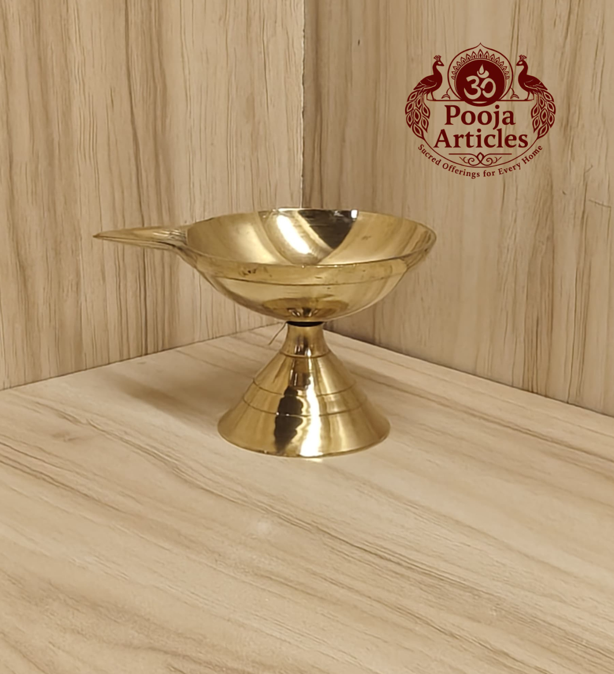 Brass Paan Deep – Handcrafted Traditional Oil Lamp for Pooja, Aarti & Diwali